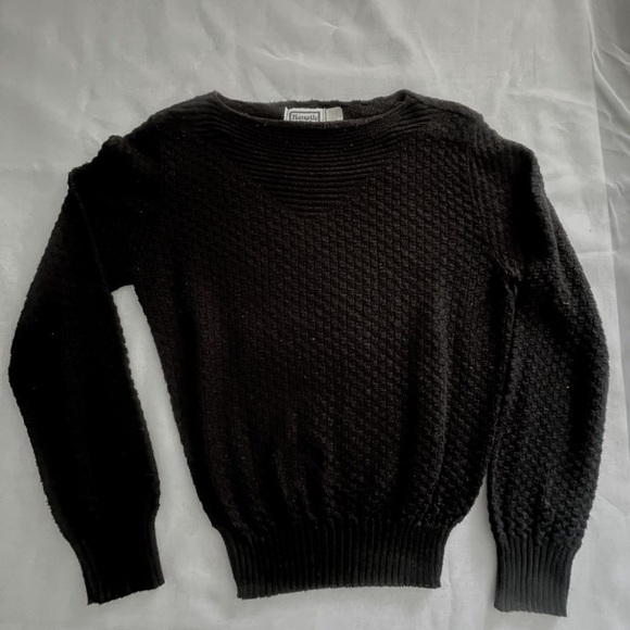 Vintage Kenneth too black sweater size small - Picture 9 of 9